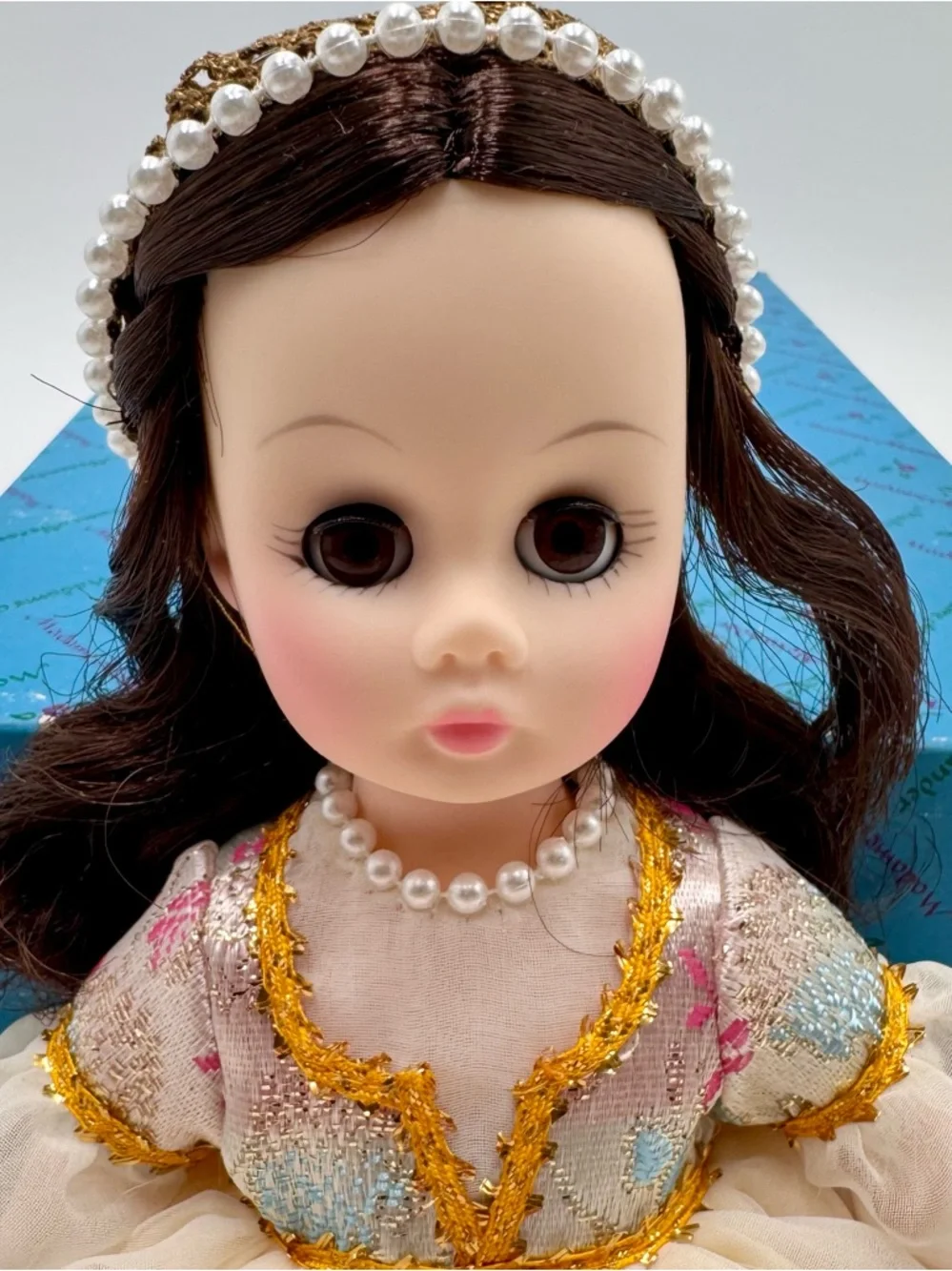 Madame Alexander Juliet Doll Model #1370, Romeo and Juliet Children's Series